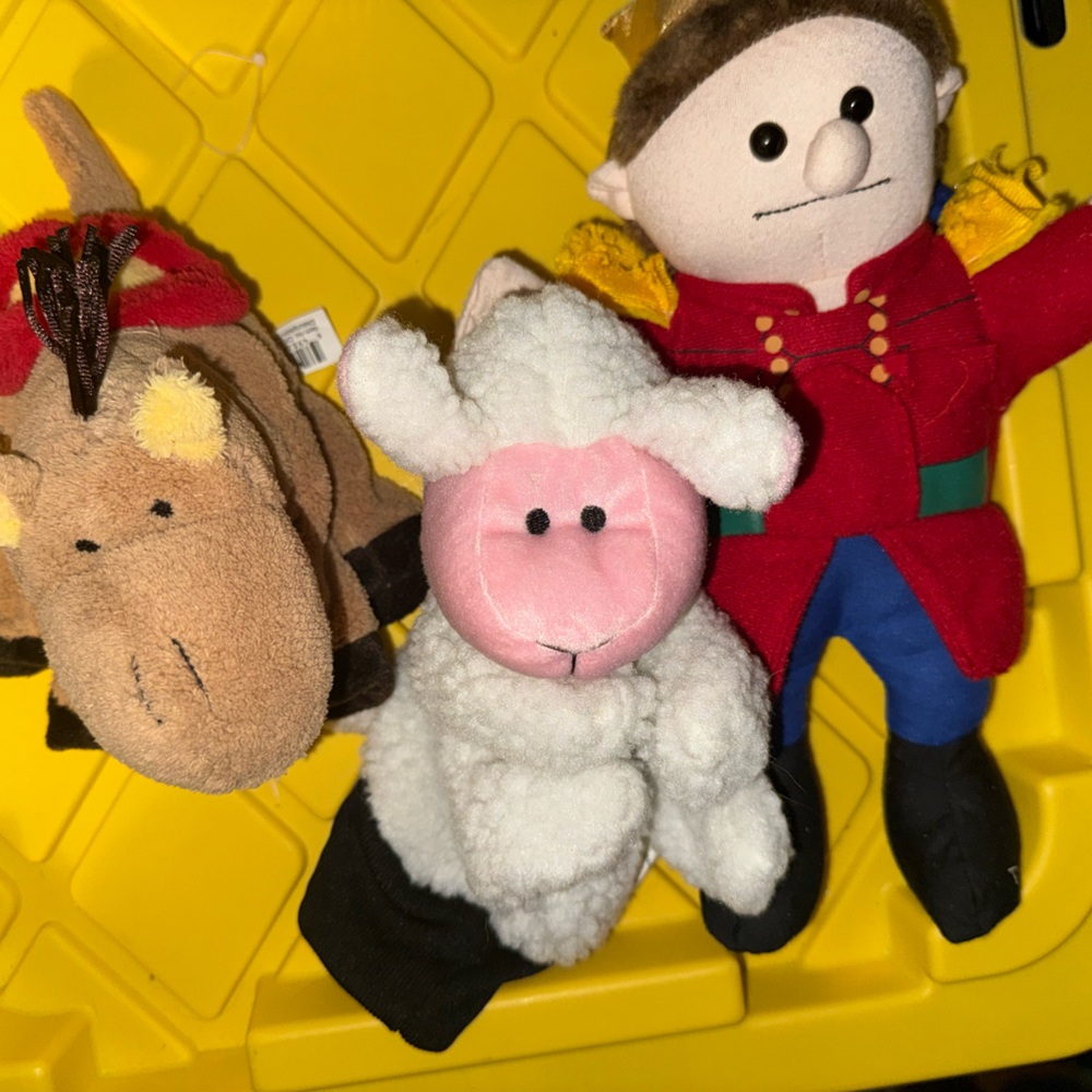 5 Puppet Lot - Picture 4 of 5